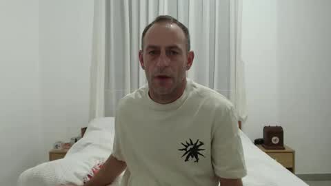 g103031910303 online show from October 25, 10:45 am