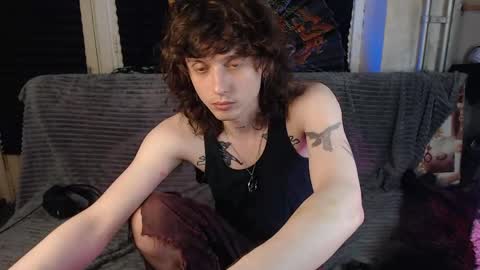 Ian online show from May 31, 3:41 pm