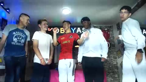 G4MENS online show from September 19, 4:51 pm