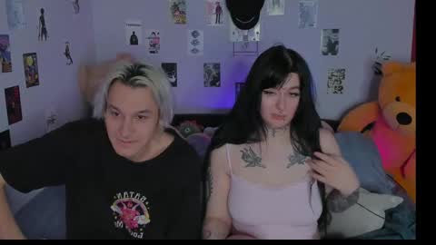 Snapshot of g4tito chatting on November 9, 6:55 am g4tito online show from November 9, 6:55 am