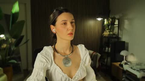 G online show from March 11, 6:25 pm