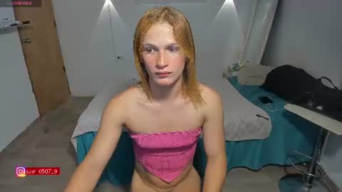 g_obedient_boy online show from July 10, 1:14 pm