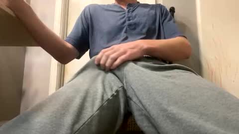 Snapshot of ga_james27 chatting on April 12, 7:30 pm ga_james27 online show from April 12, 7:30 pm