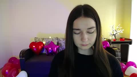 Snapshot of gabby_di chatting on February 13, 8:59 am Jaklin online show from February 13, 8:59 am