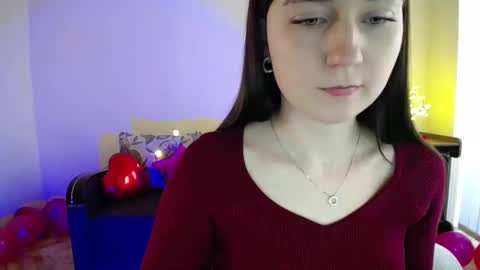 Snapshot of gabby_di chatting on February 21, 12:17 pm Jaklin online show from February 21, 12:17 pm