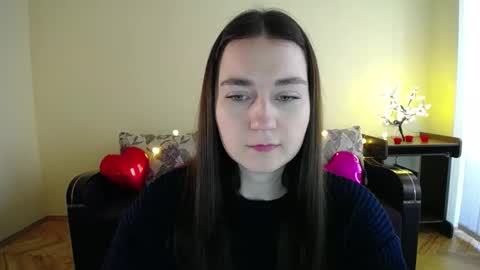 Snapshot of gabby_di chatting on February 23, 1:21 pm Jaklin online show from February 23, 1:21 pm