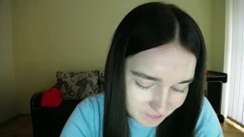 Snapshot of gabby_di chatting on September 24, 8:39 am Jaklin online show from September 24, 8:39 am