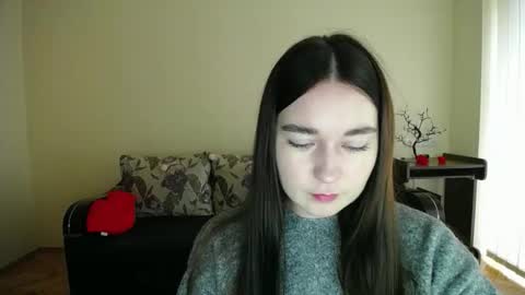 Snapshot of gabby_di chatting on October 4, 9:18 am Jaklin online show from October 4, 9:18 am