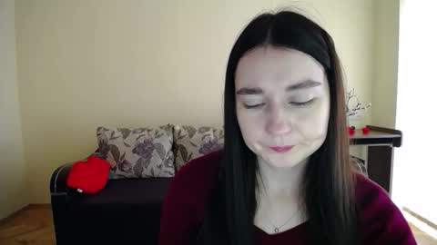 Snapshot of gabby_di chatting on October 30, 9:33 am Jaklin online show from October 30, 9:33 am