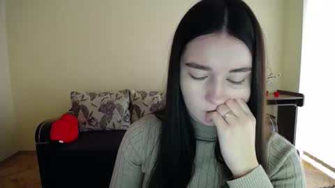 Jaklin online show from November 7, 9:31 am