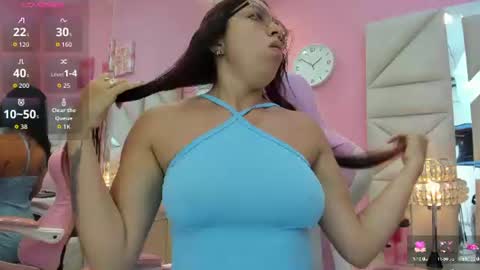 Snapshot of gabby_monroe chatting on July 22, 12:08 pm Gabby online show from July 22, 12:08 pm
