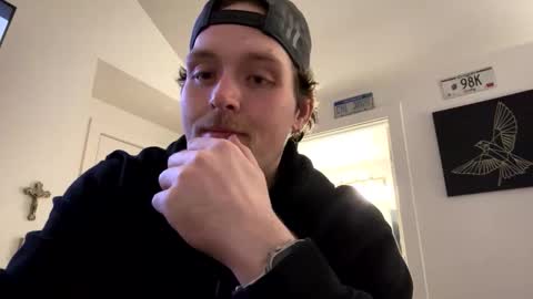 Snapshot of gabed72 chatting on February 4, 5:02 am Gabe online show from February 4, 5:02 am