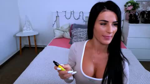 GabiCarter online show from May 11, 6:19 am