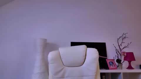 GabiCarter online show from May 31, 8:54 am