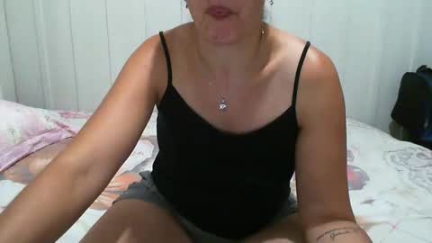 gaby  layla online show from December 19, 11:57 pm