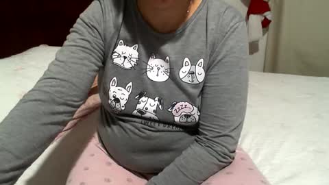 gaby  layla online show from July 15, 10:48 pm