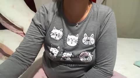gaby  layla online show from July 22, 10:56 pm