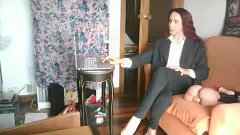 Snapshot of gabitg chatting on March 29, 3:12 pm Gabi online show from March 29, 3:12 pm