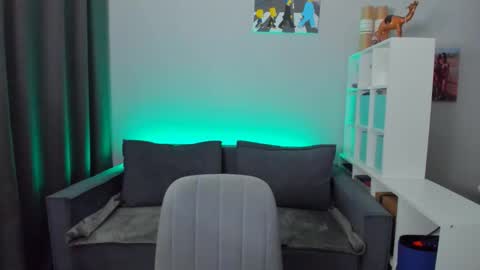 Snapshot of gabri_baby chatting on October 21, 9:59 pm The next stream in car 1 december 10pm time in France online show from October 21, 9:59 pm