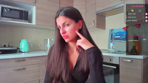 Snapshot of gabri_baby chatting on February 17, 9:06 am The next stream in car 1 december 10pm time in France online show from February 17, 9:06 am