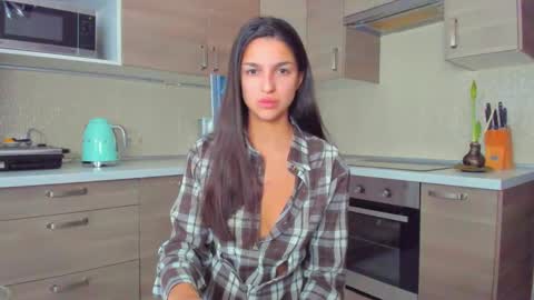 Snapshot of gabri_baby chatting on February 28, 8:48 am The next stream in car 1 december 10pm time in France online show from February 28, 8:48 am