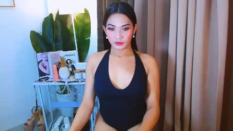 gabriela_deluxe online show from June 6, 10:09 am