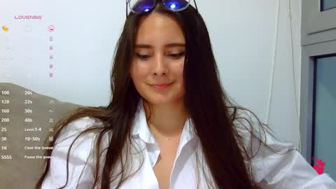 Gabriela Miller online show from December 5, 11:07 pm