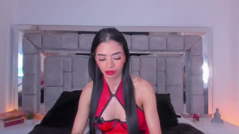 Snapshot of gabriela_montess chatting on December 3, 6:48 am Gabriela Montes online show from December 3, 6:48 am