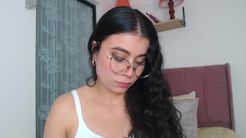 GabrielaRossa online show from February 6, 7:07 pm