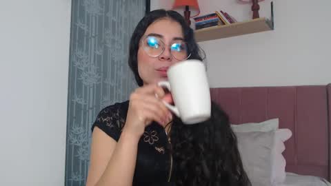 GabrielaRossa online show from February 17, 2:15 pm