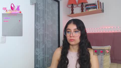 GabrielaRossa online show from September 15, 1:44 pm