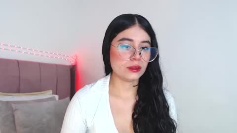 Snapshot of gabrielarossa chatting on February 24, 7:01 pm GabrielaRossa online show from February 24, 7:01 pm
