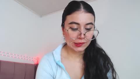 Snapshot of gabrielarossa chatting on March 3, 7:09 pm GabrielaRossa online show from March 3, 7:09 pm