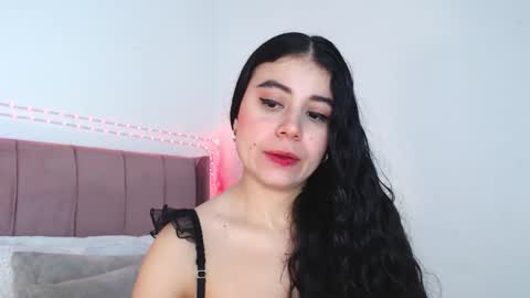 Snapshot of gabrielarossa chatting on May 1, 3:05 pm GabrielaRossa online show from May 1, 3:05 pm