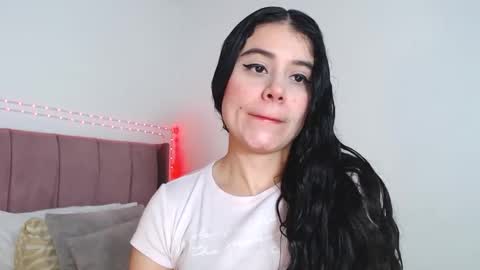 Snapshot of gabrielarossa chatting on June 7, 7:39 pm GabrielaRossa online show from June 7, 7:39 pm