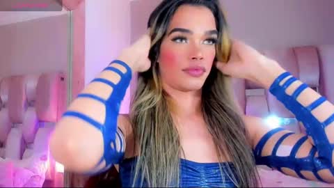 Gabriela online show from December 15, 2:48 pm