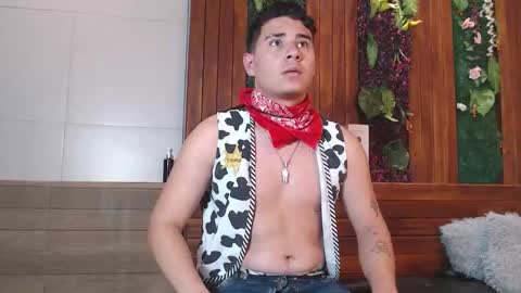 gabriell_ramirez_ online show from November 10, 4:00 am