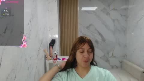Gabriella online show from June 2, 12:51 pm