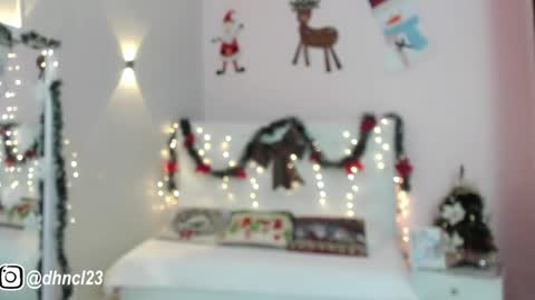 Gabriella online show from December 18, 11:30 pm