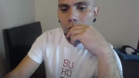 Gabriel online show from February 21, 8:32 pm