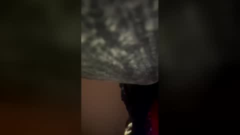 Snapshot of gabrielrea556 chatting on May 21, 6:53 am gabrielrea556 online show from May 21, 6:53 am