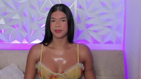 Snapshot of gaby_black_ chatting on October 9, 7:56 pm Gabriela online show from October 9, 7:56 pm