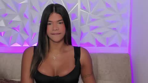 Snapshot of gaby_black_ chatting on October 20, 1:06 am Gabriela online show from October 20, 1:06 am