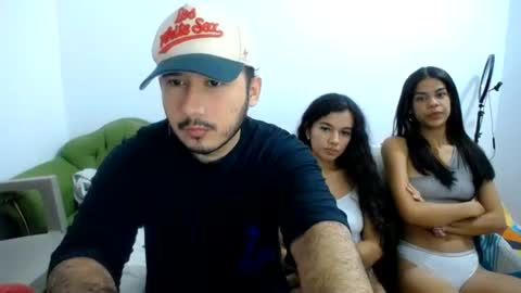 Snapshot of gaby_horny69 chatting on June 21, 8:17 am gaby_horny69 online show from June 21, 8:17 am