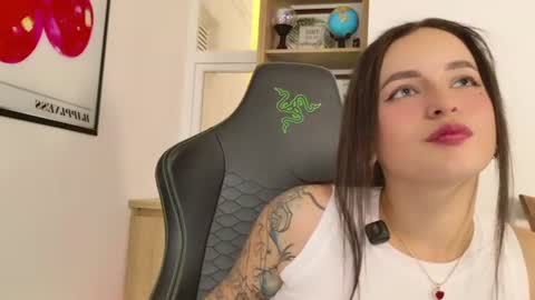 Gaby  online show from July 15, 2:33 pm