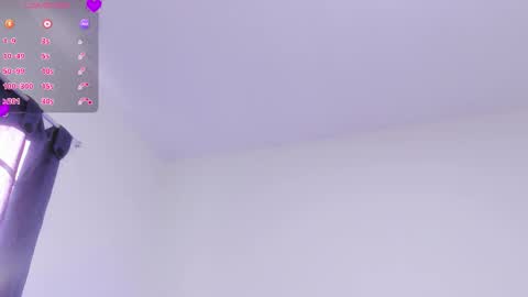 Gabriela online show from October 14, 9:48 pm