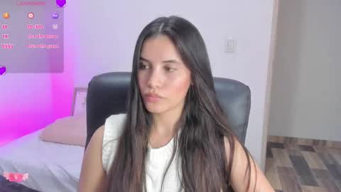 Snapshot of gaby_olsen chatting on March 3, 11:43 pm Gabriela online show from March 3, 11:43 pm