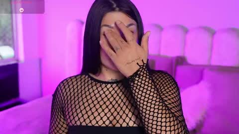 Aleja  online show from November 15, 12:45 pm