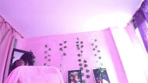 Snapshot of gaby_tailor_ chatting on January 10, 4:09 pm Gaby online show from January 10, 4:09 pm