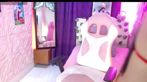 Snapshot of gaby_tailor_ chatting on February 3, 2:03 am Gaby online show from February 3, 2:03 am